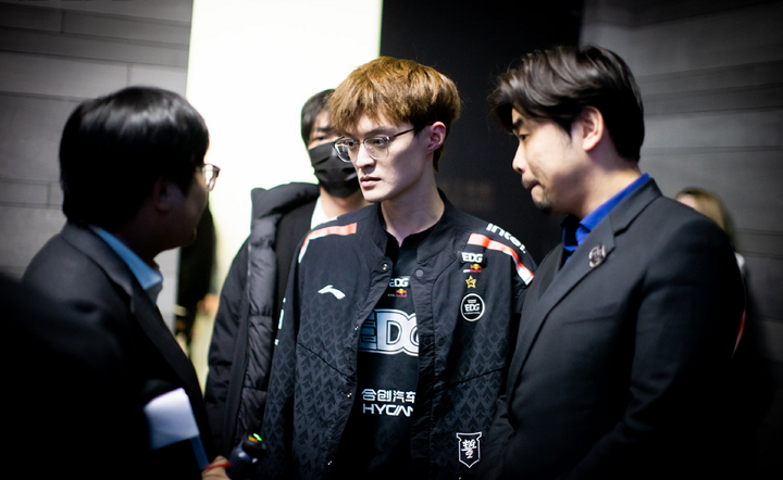  Scout连续七场比赛得分超过赛况扑朔迷离，FPX挑战极限！